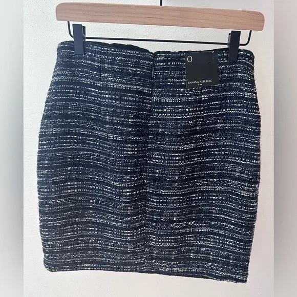 Banana Republic: NWT: Navy‎ Tweed Skirt Size:0 - Picture 3 of 7